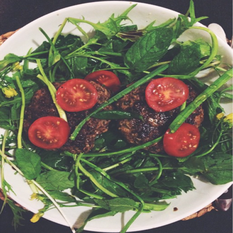 New! Burger leave salad